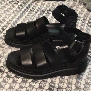 Dr. Martens Women’s Clarissa Sandal, black